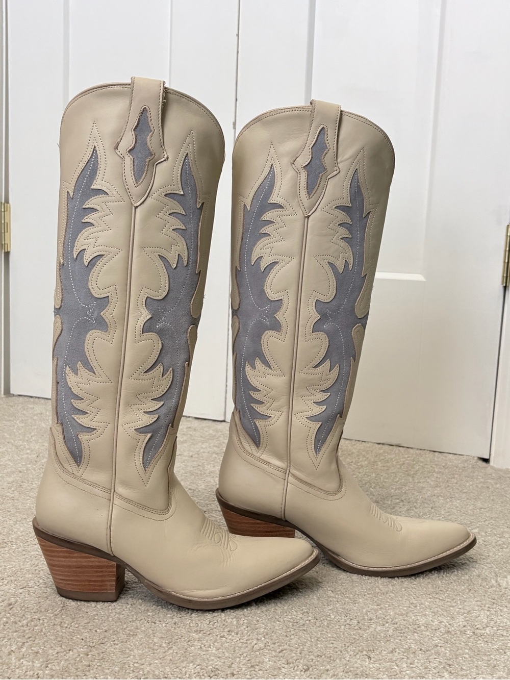 Idyllwind Women's Beige and denim Two-Tone Western cowgirl Knee-High Boots